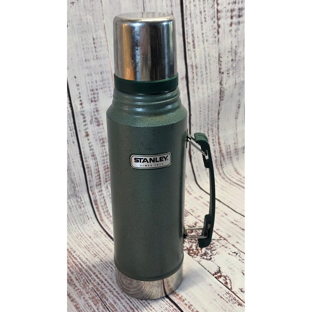 Vintage Stanley Vacuum Insulated Thermos 1.1qt Green EUC Hammertone Classic - Picture 2 of 7